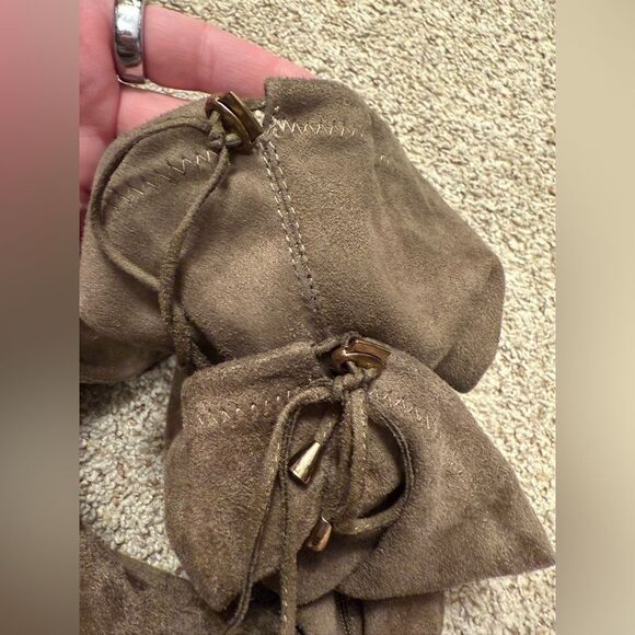 RF Room of Fashion Brown Suede boots size 8.5M - Picture 7 of 11